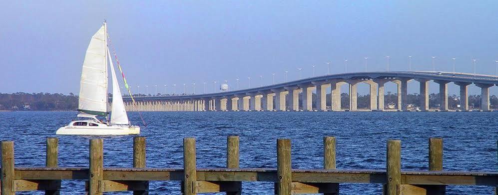Bay Town Inn Bay St. Louis 外观 照片